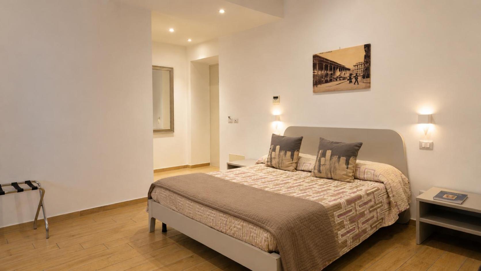 Camera Matrimoniale con Letto Supplementare